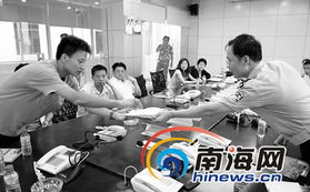 500人争当 警务翻译志愿者